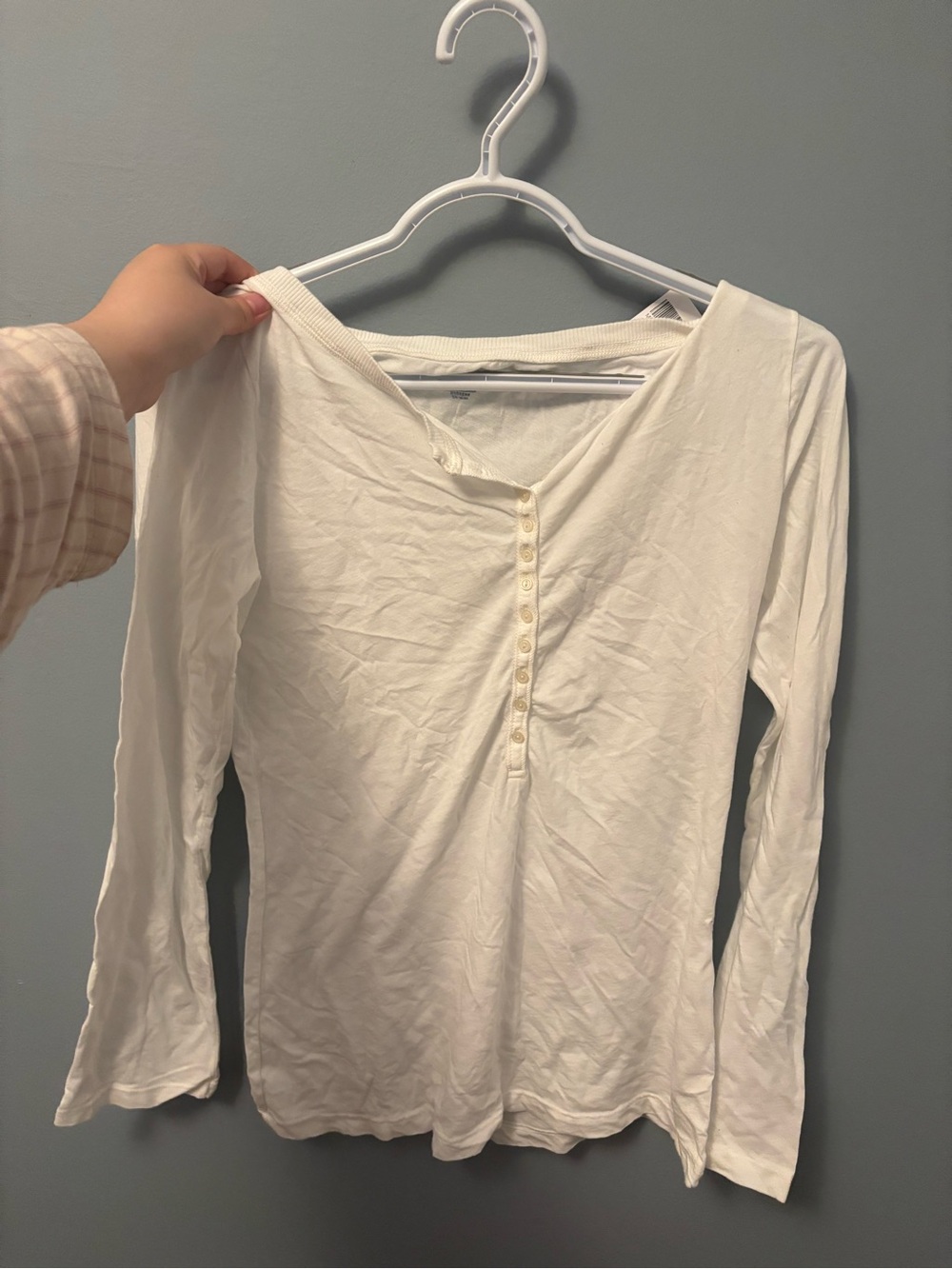 Brandy Melville White Long-Sleeve Henley Top